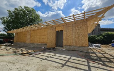 Extension bois de 4 classes à Montreuil